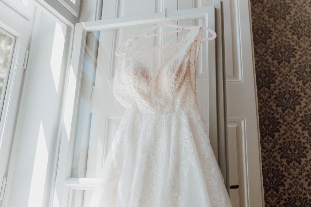 One reception Dress or Two? Tips for Your Big Day