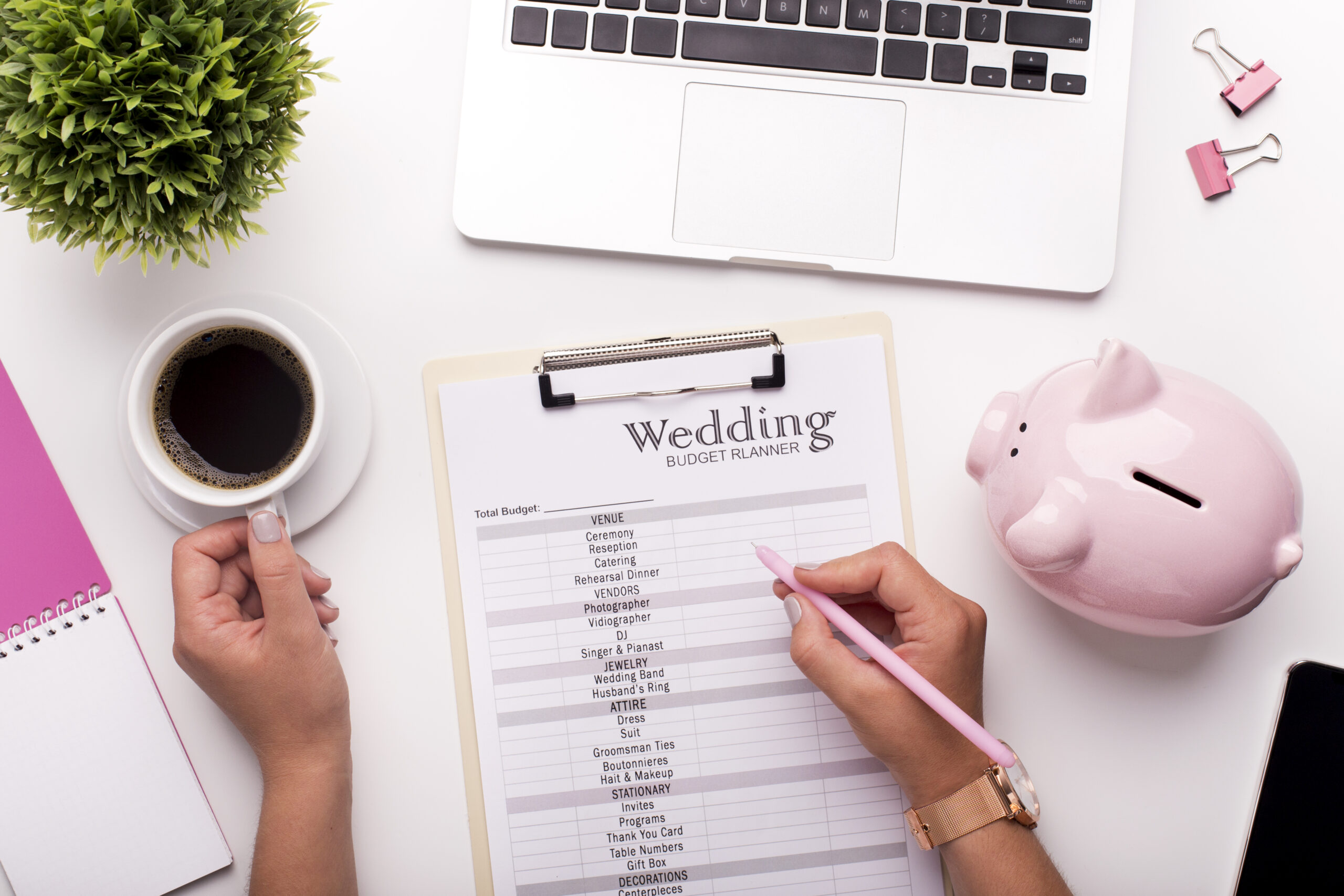 Bride’s Wedding Timeline & Responsibilities Guide