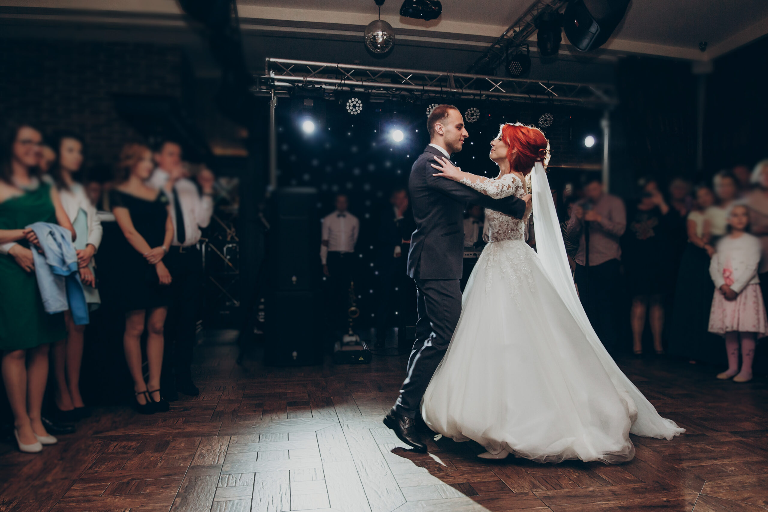 Choosing the Perfect First Dance Song