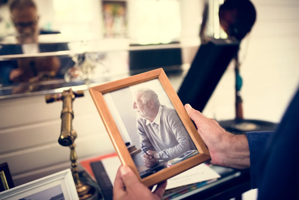 How to Honor a Family Member Who Has Passed