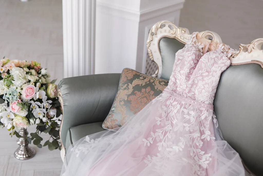 Soft Pastels for a Romantic Vibe