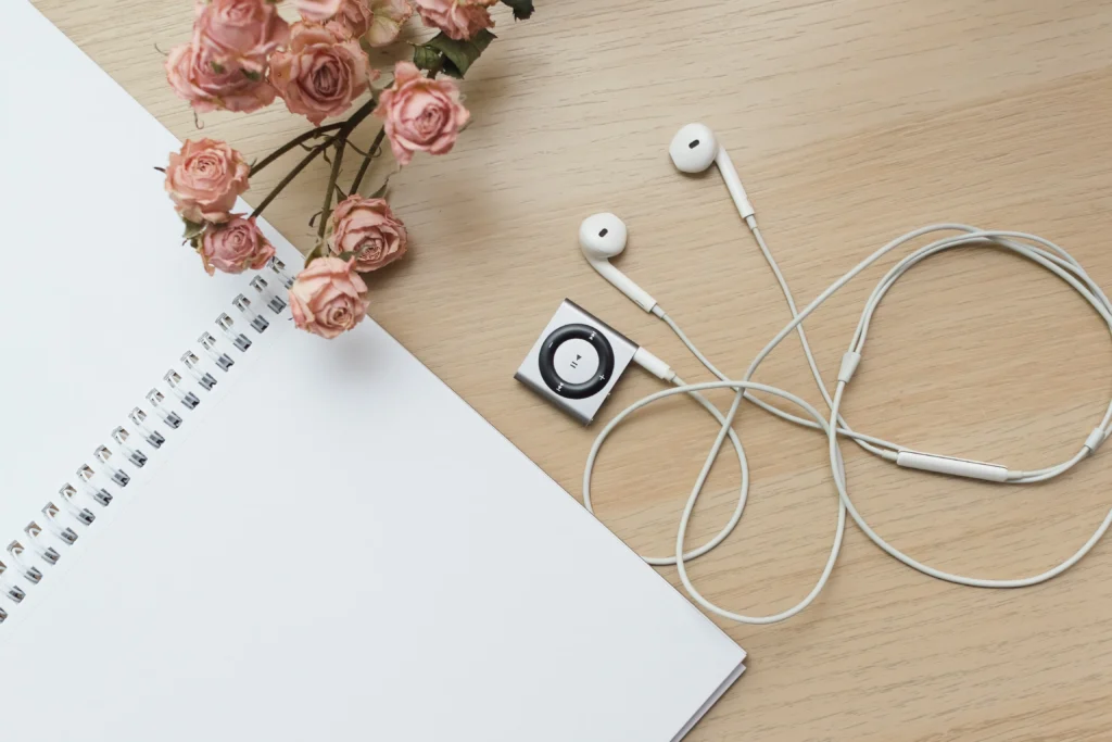 How to Create the Perfect Wedding Playlist That Flows