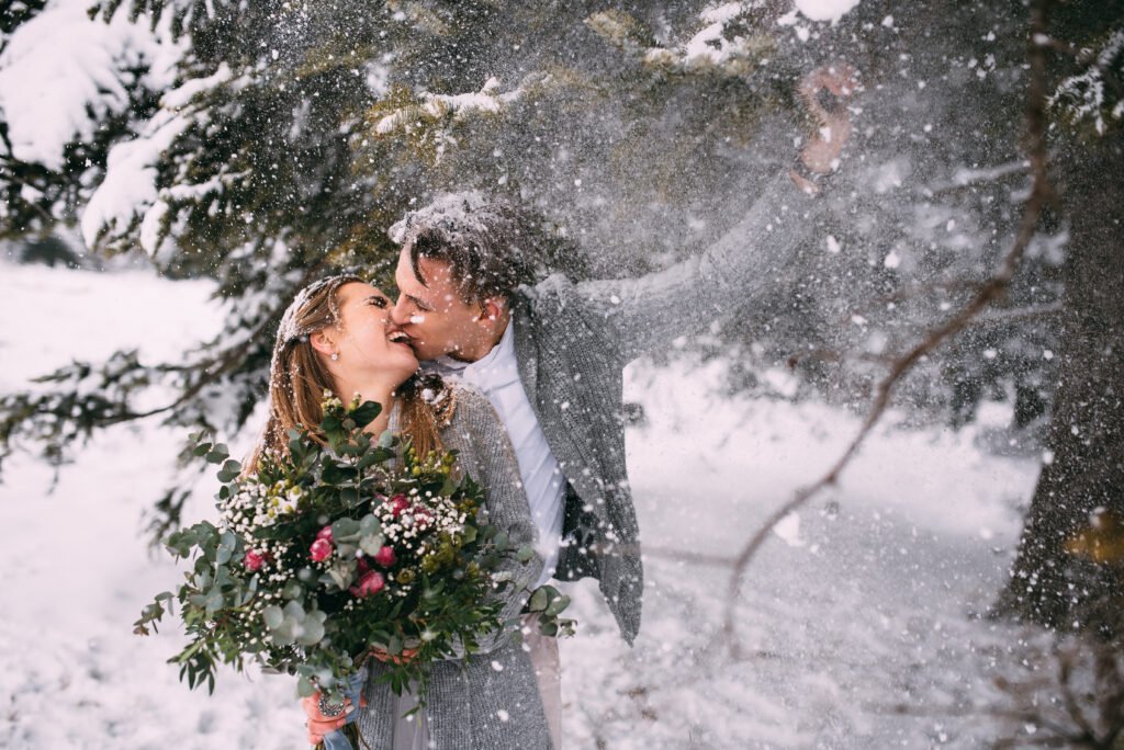Seasonal Wedding Ideas for Every Season