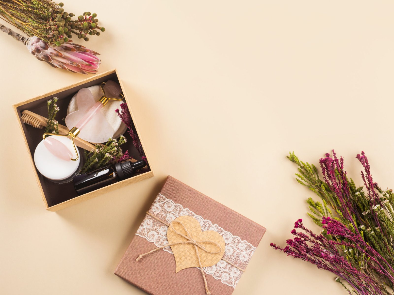 10 Wedding Favor Ideas Guests Will Actually Use